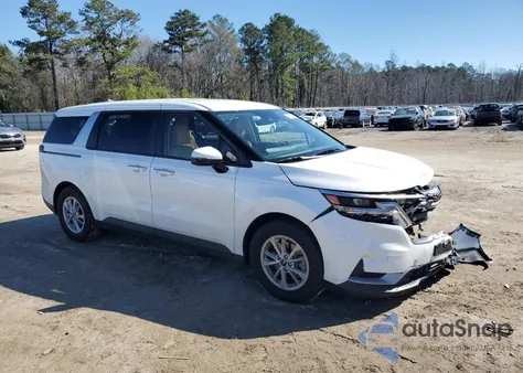 2024 Kia Carnival Lx из США, поврежденный, VIN KNDNB4H36R6434620